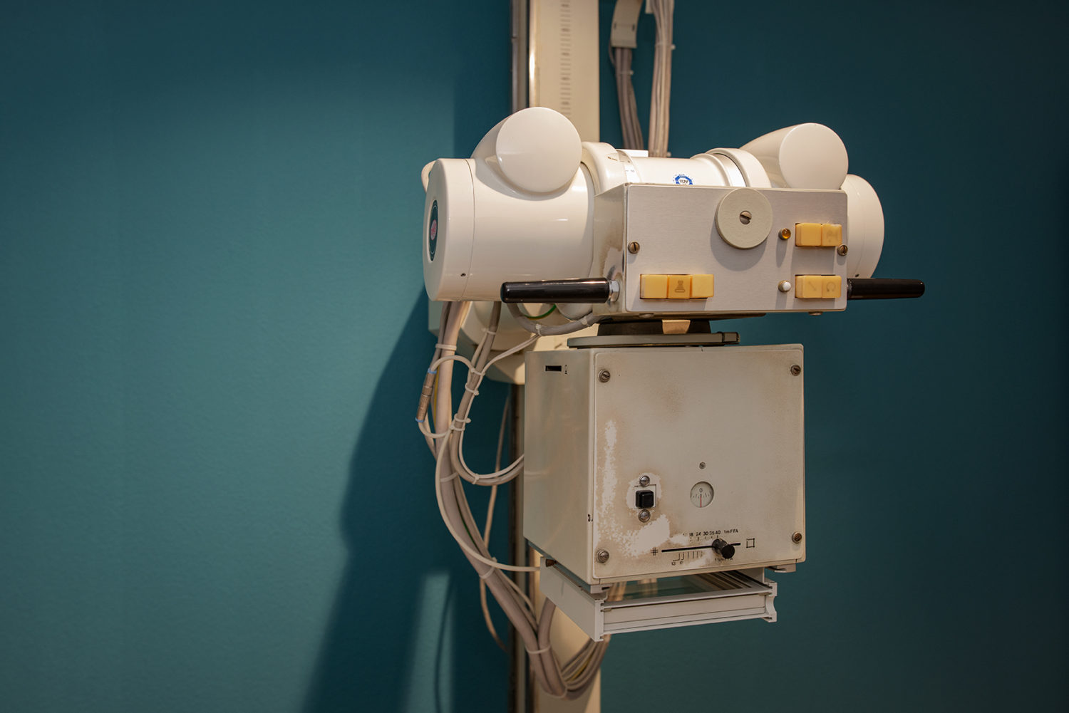 Aufnahme eines Behandlungsgeräts in unserer Praxis.